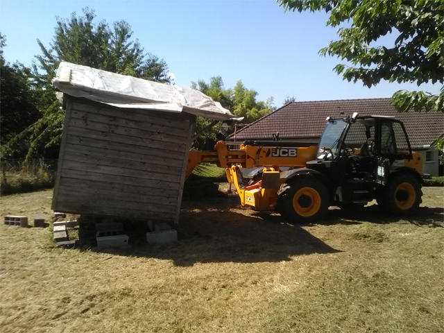 Déplacement de chalet de jardin, Les Jardins du Buis, 73, 38, Domessin