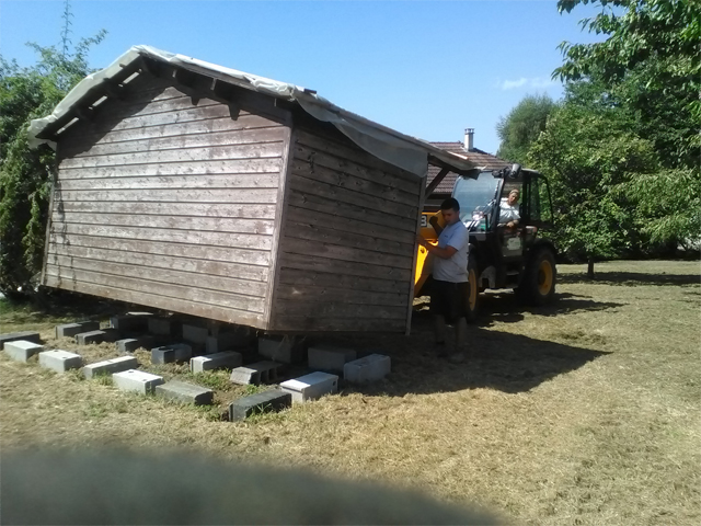 Déplacement de chalet de jardin, Les Jardins du Buis, 73, 38, Domessin
