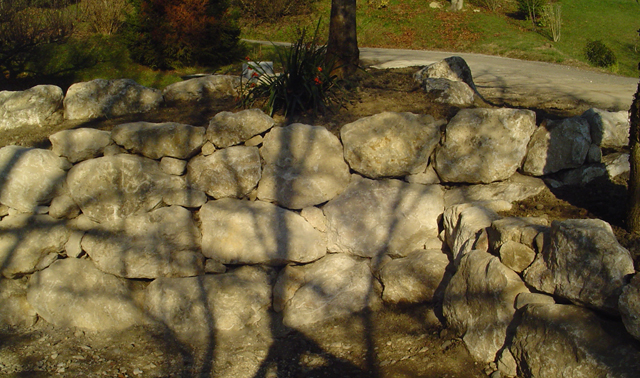 Enrochement, rocaille, à Domessin, par Les Jardins du Buis, paysagiste, 73, 38